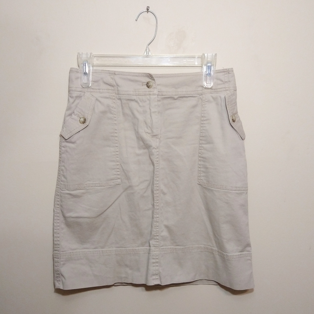 🌹Sunset Rd. Khaki Casual Straight Skirt with Pockets Size 4